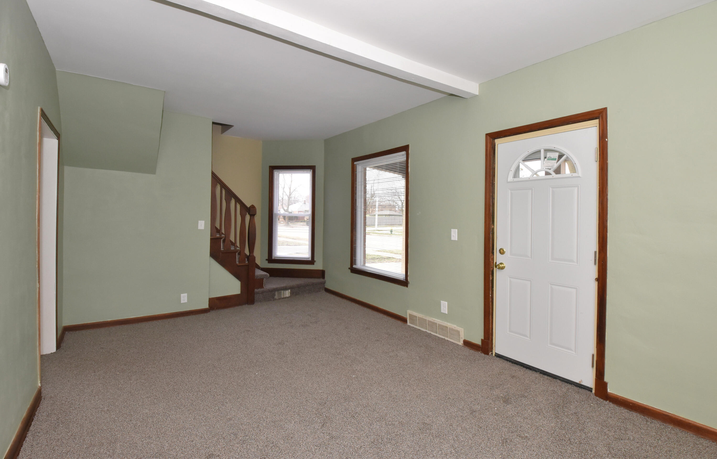 3209 Charles Street Racine, WI 53402 - Photo 3 of 44 Living Room
