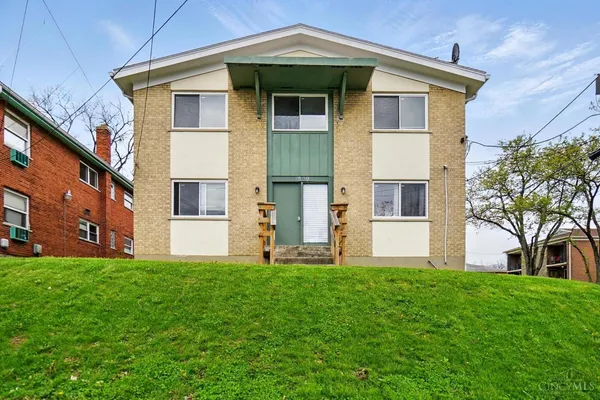 $995 | 7839 Newbedford Avenue, Unit 4, Cincinnati, OH 45237