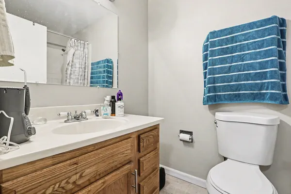 $139,900 | 5810 Oakwood Drive, Unit 5C, Lisle, IL 60532