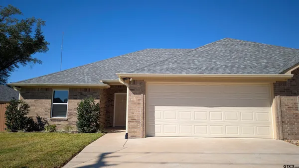 $1,900 | 11086 County Road 167, Unit 2, Tyler, TX 75703