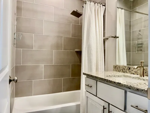 $2,195 | 153 Benedum Way, Liberty Hill, TX 78642