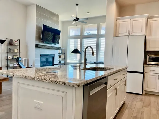 $2,195 | 153 Benedum Way, Liberty Hill, TX 78642