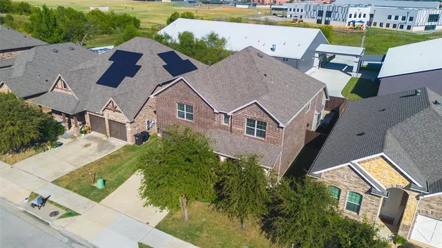 $425,000 | 8232 Pine Meadows Drive, Fort Worth, TX 76244