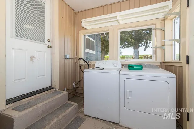 $499,999 | 3432 West Pioneer Road, Homedale, ID 83628