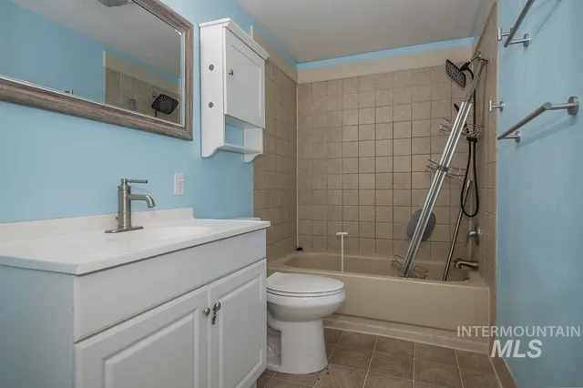 $499,999 | 3432 West Pioneer Road, Homedale, ID 83628