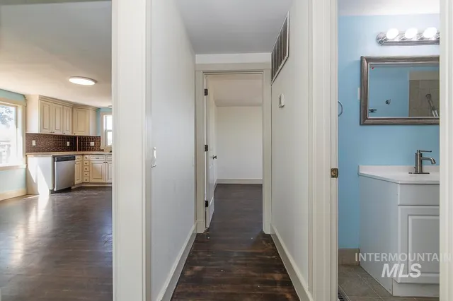 $499,999 | 3432 West Pioneer Road, Homedale, ID 83628