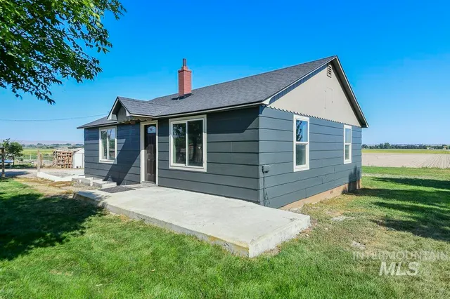 $499,999 | 3432 West Pioneer Road, Homedale, ID 83628