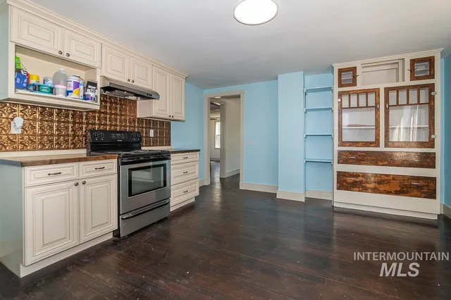 $499,999 | 3432 West Pioneer Road, Homedale, ID 83628