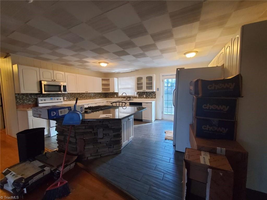 177 Helms Road Winston-Salem, NC 27107 - Photo 9 of 21 Gallery Image 9