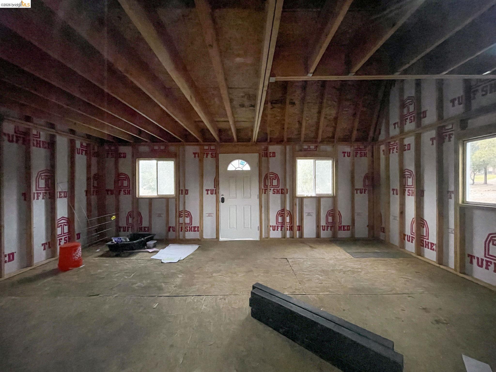 6422 Dogtown Road Coulterville, CA 95311 - Photo 19 of 28 a view of a room with gym equipment