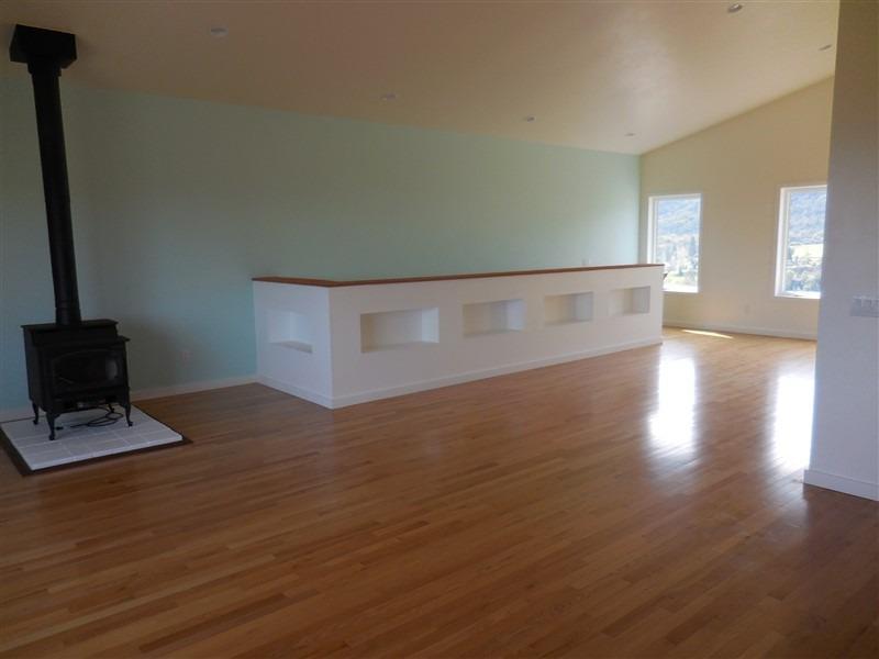 4221 Pioneer Road Medford, OR 97501 - Photo 32 of 34 Additional Photo