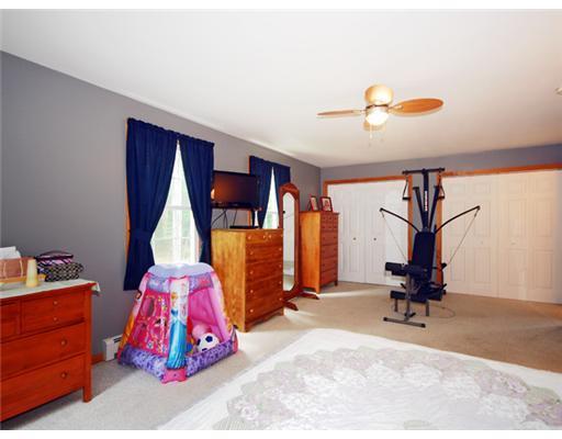 22 Romans Road New Gloucester, ME 04260 - Photo 14 of 27 Master Bedroom.