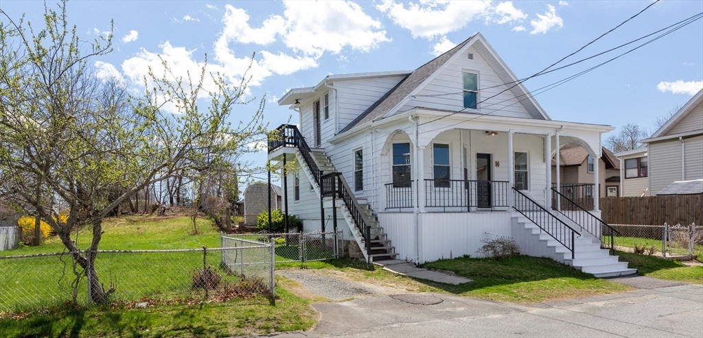 6 Grant Street Acushnet, MA 02743 - Photo 2 of 38