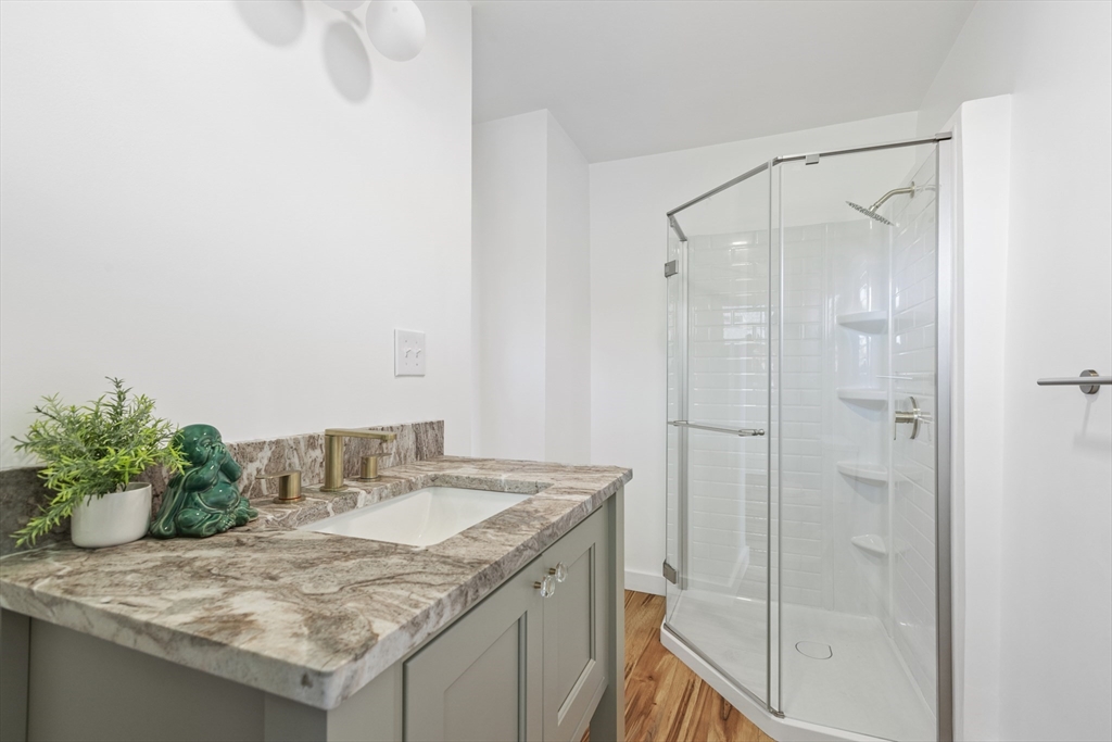 6 Grant Street Acushnet, MA 02743 - Photo 21 of 38