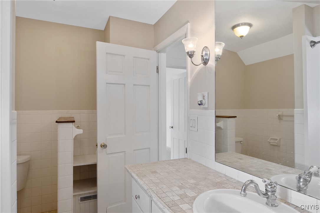 8 North Street Marcellus, NY 13108 - Photo 26 of 40 FULL BATH 2ND FLOOR