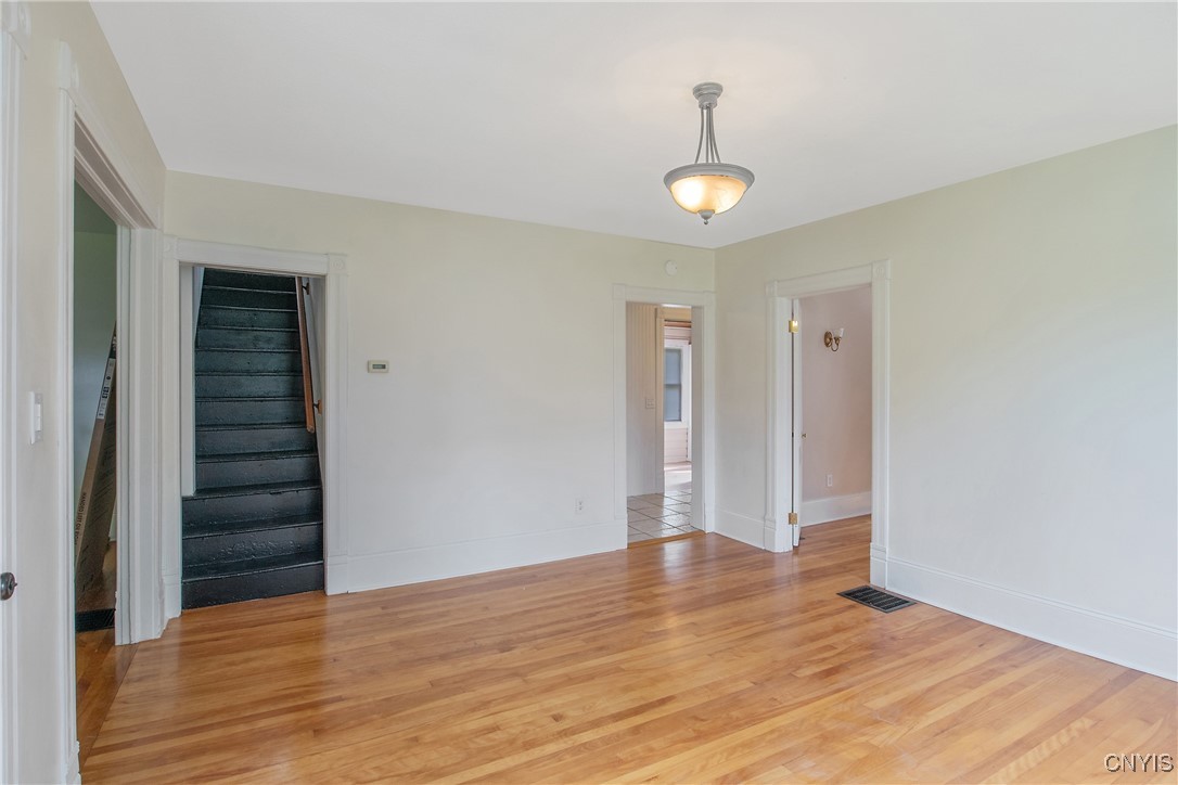 8 North Street Marcellus, NY 13108 - Photo 6 of 40 DINING AREA