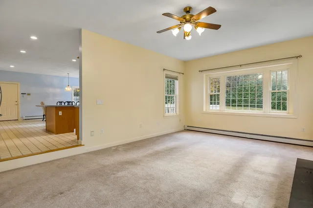 $1,095,000 | 19 Juniper Lane, Hampton, NH 03842