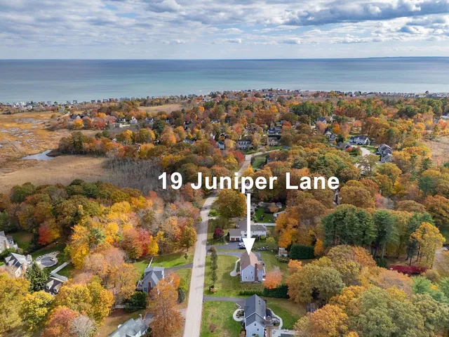 $1,095,000 | 19 Juniper Lane, Hampton, NH 03842