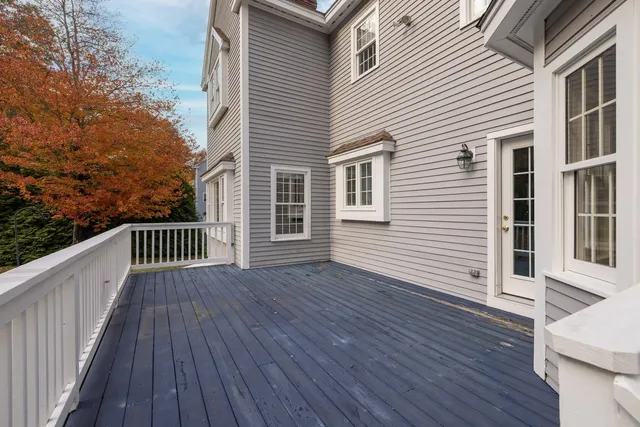 $1,095,000 | 19 Juniper Lane, Hampton, NH 03842