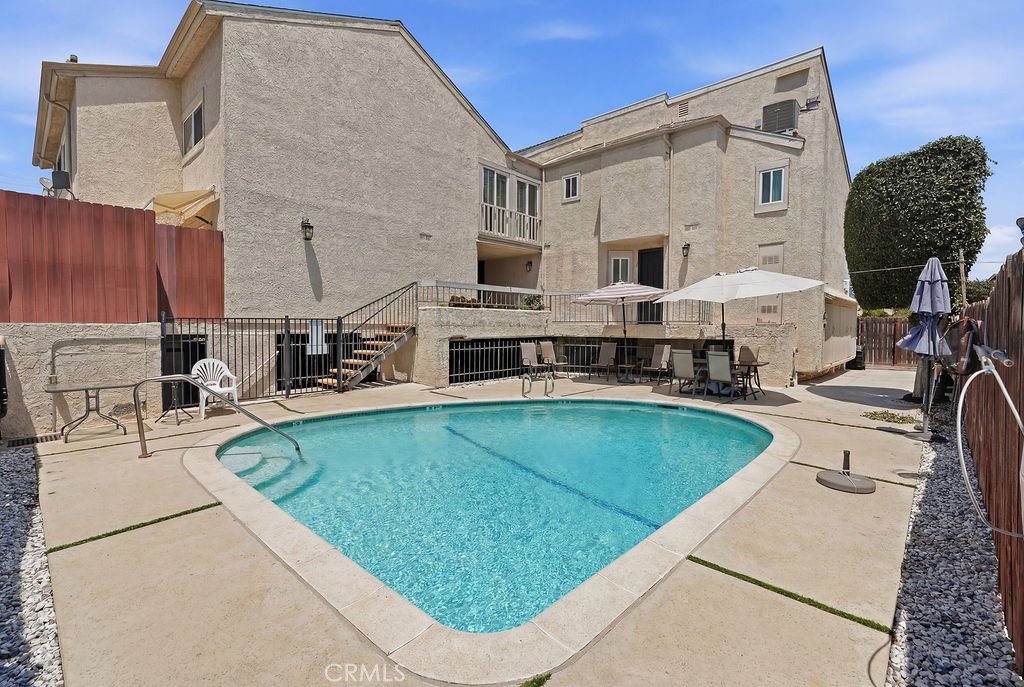 1000 East Windsor Road, Unit 9 Glendale, CA 91205 - Photo 17 of 19