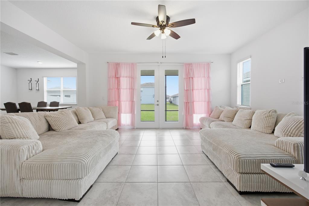 7238 Southwest 60th Lane Ocala, FL 34474 - Photo 3 of 28