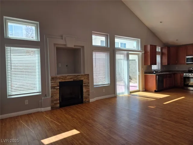 $2,225 | 7907 Macklin Street, Las Vegas, NV 89129