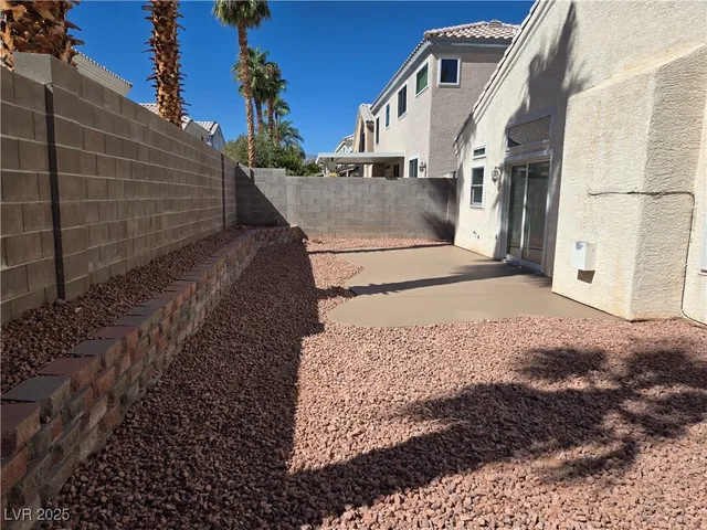 $2,225 | 7907 Macklin Street, Las Vegas, NV 89129
