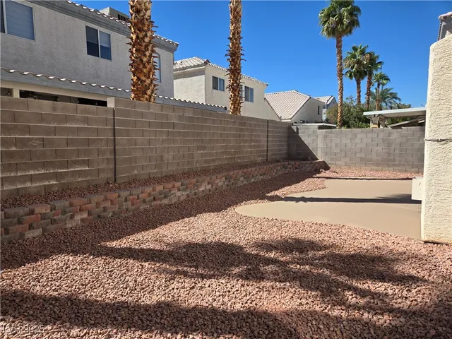 $2,225 | 7907 Macklin Street, Las Vegas, NV 89129