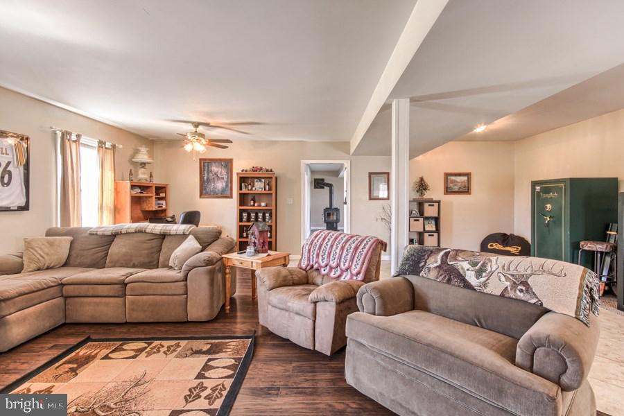 181 Goodyear Road Carlisle, PA 17015 - Photo 19 of 24 Gallery Image 19