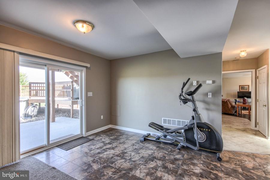 181 Goodyear Road Carlisle, PA 17015 - Photo 22 of 24 Gallery Image 22