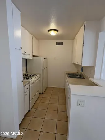 $130,000 | 1701 West Tuckey Lane, Unit 138, Phoenix, AZ 85015