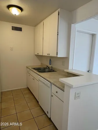 $130,000 | 1701 West Tuckey Lane, Unit 138, Phoenix, AZ 85015