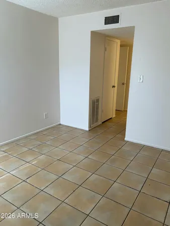 $130,000 | 1701 West Tuckey Lane, Unit 138, Phoenix, AZ 85015