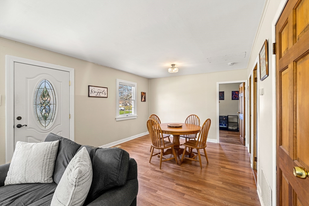 5 Pershing Avenue Acushnet, MA 02743 - Photo 10 of 33