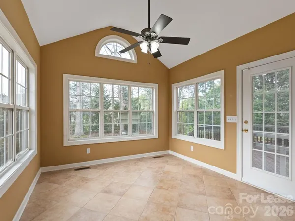 $3,050 | 11415 Fountaingrove Drive, Charlotte, NC 28262