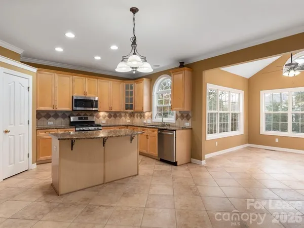 $3,050 | 11415 Fountaingrove Drive, Charlotte, NC 28262