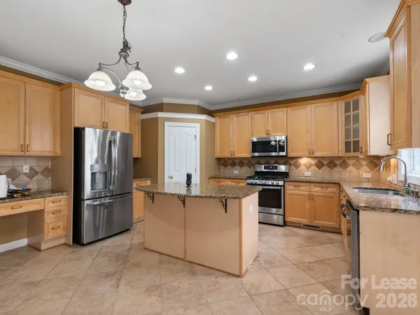 $3,050 | 11415 Fountaingrove Drive, Charlotte, NC 28262