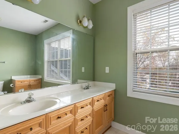 $3,050 | 11415 Fountaingrove Drive, Charlotte, NC 28262