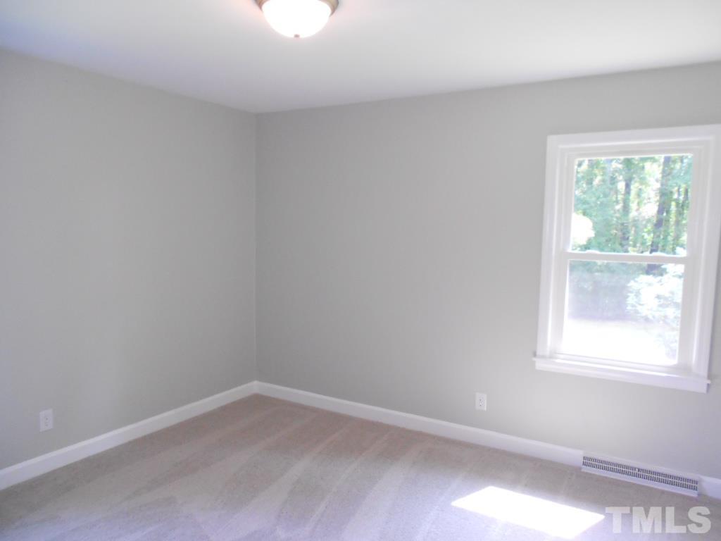363 Dee Farrell Road Pittsboro, NC 27312 - Photo 11 of 23 Gallery Image 11