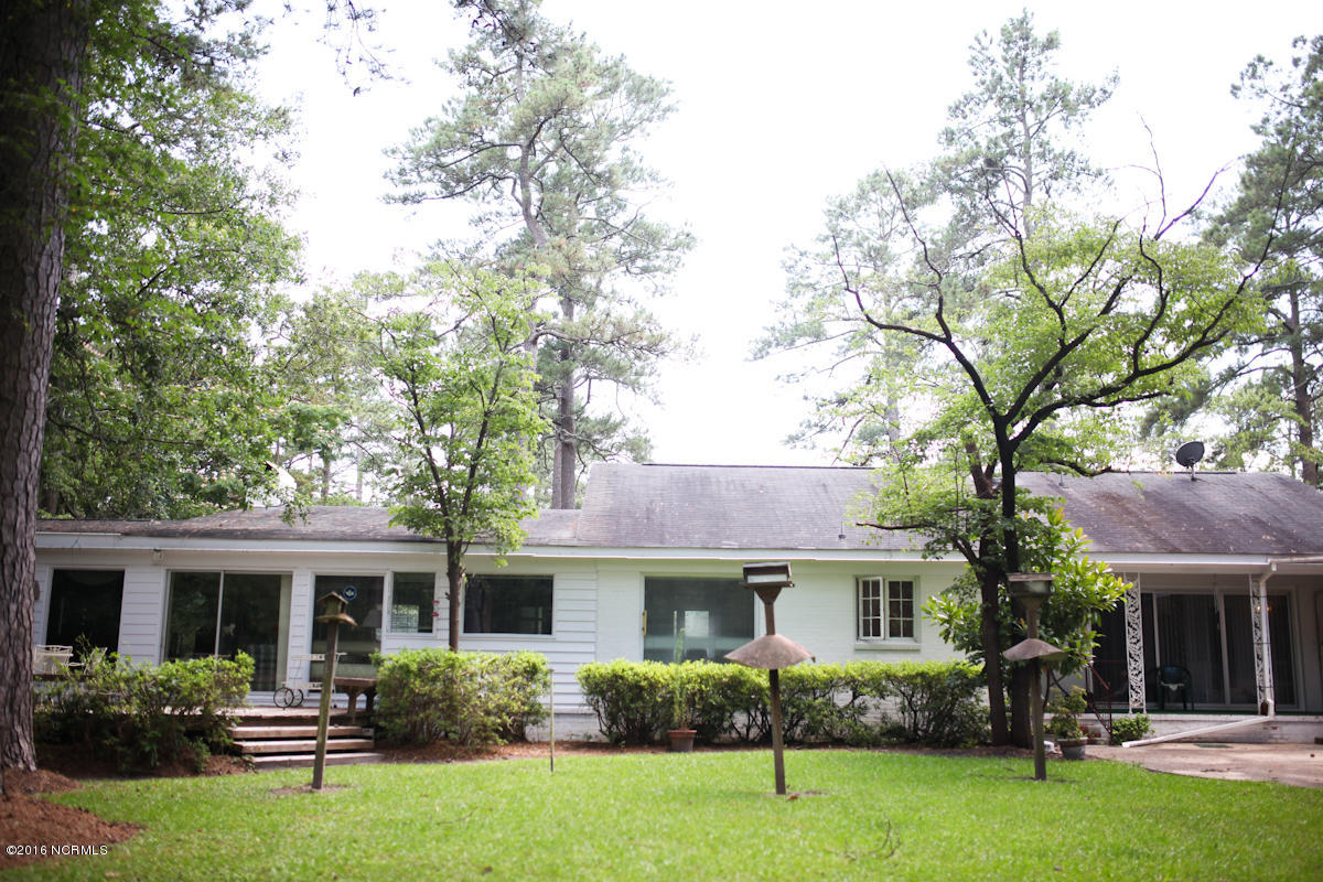 6597 River Road Washington, NC 27889 - Photo 2 of 20 Back of House