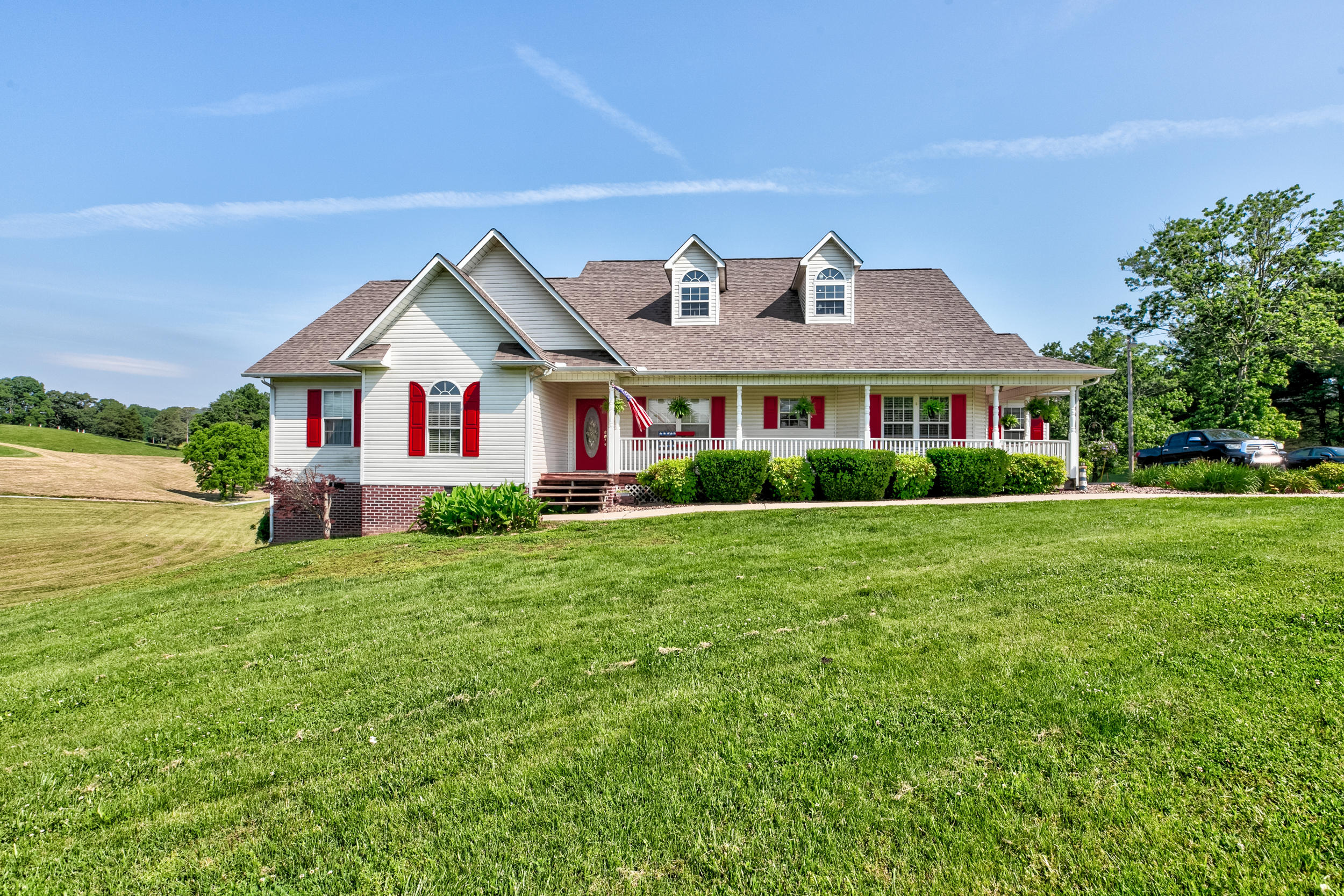 471 Camp Ridge Road La Follette, TN 37766 - Photo 1 of 40 471 Camp Ridge Rd-3
