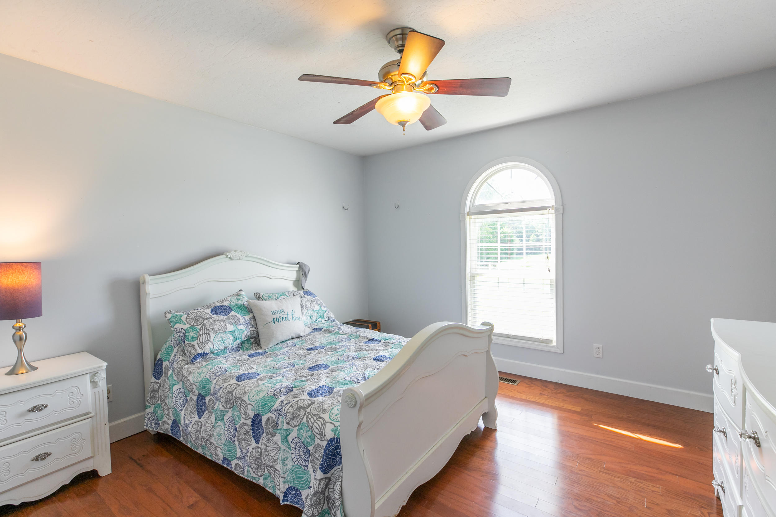471 Camp Ridge Road La Follette, TN 37766 - Photo 21 of 40 471 Camp Ridge Rd-24