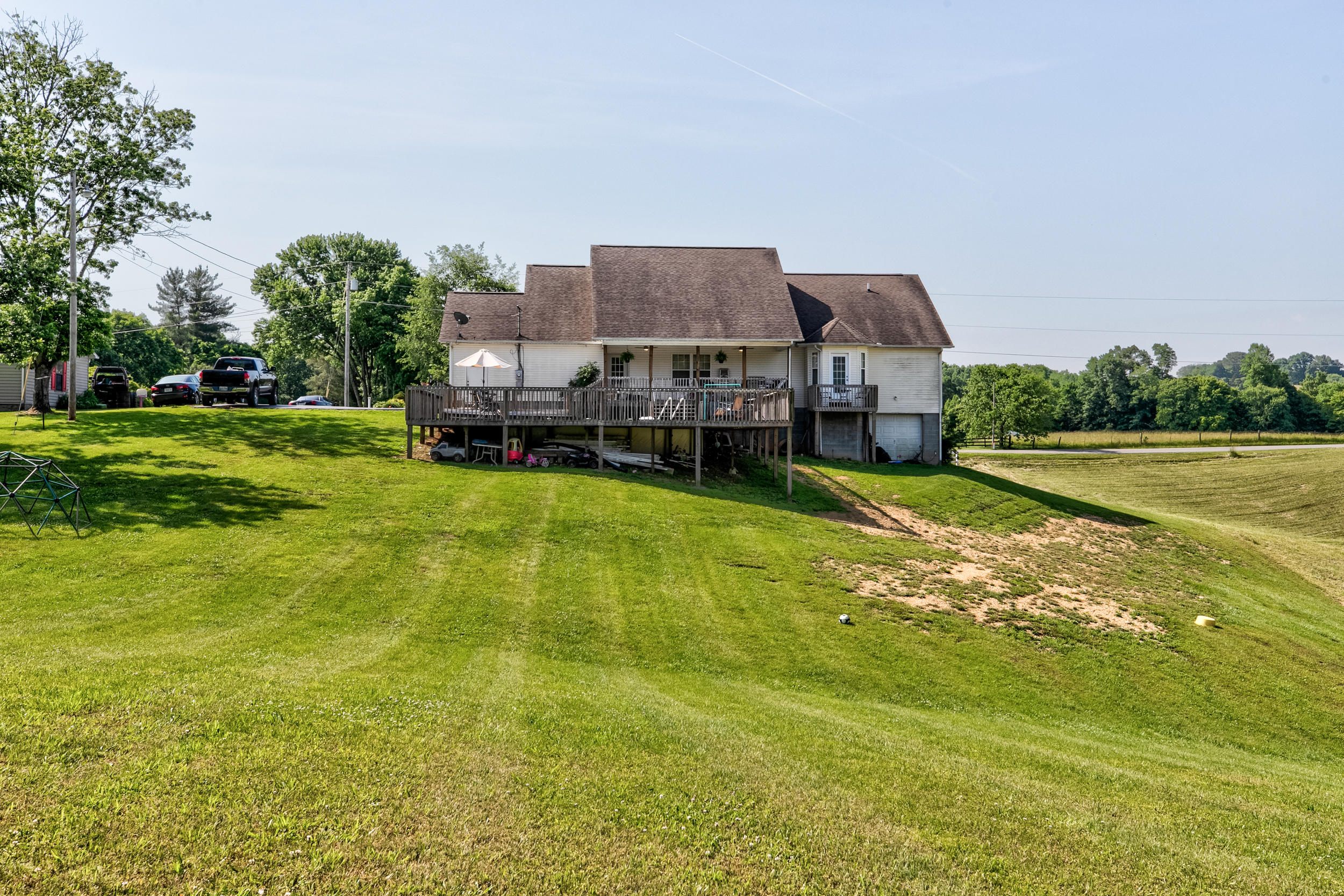 471 Camp Ridge Road La Follette, TN 37766 - Photo 37 of 40 471 Camp Ridge Rd-44