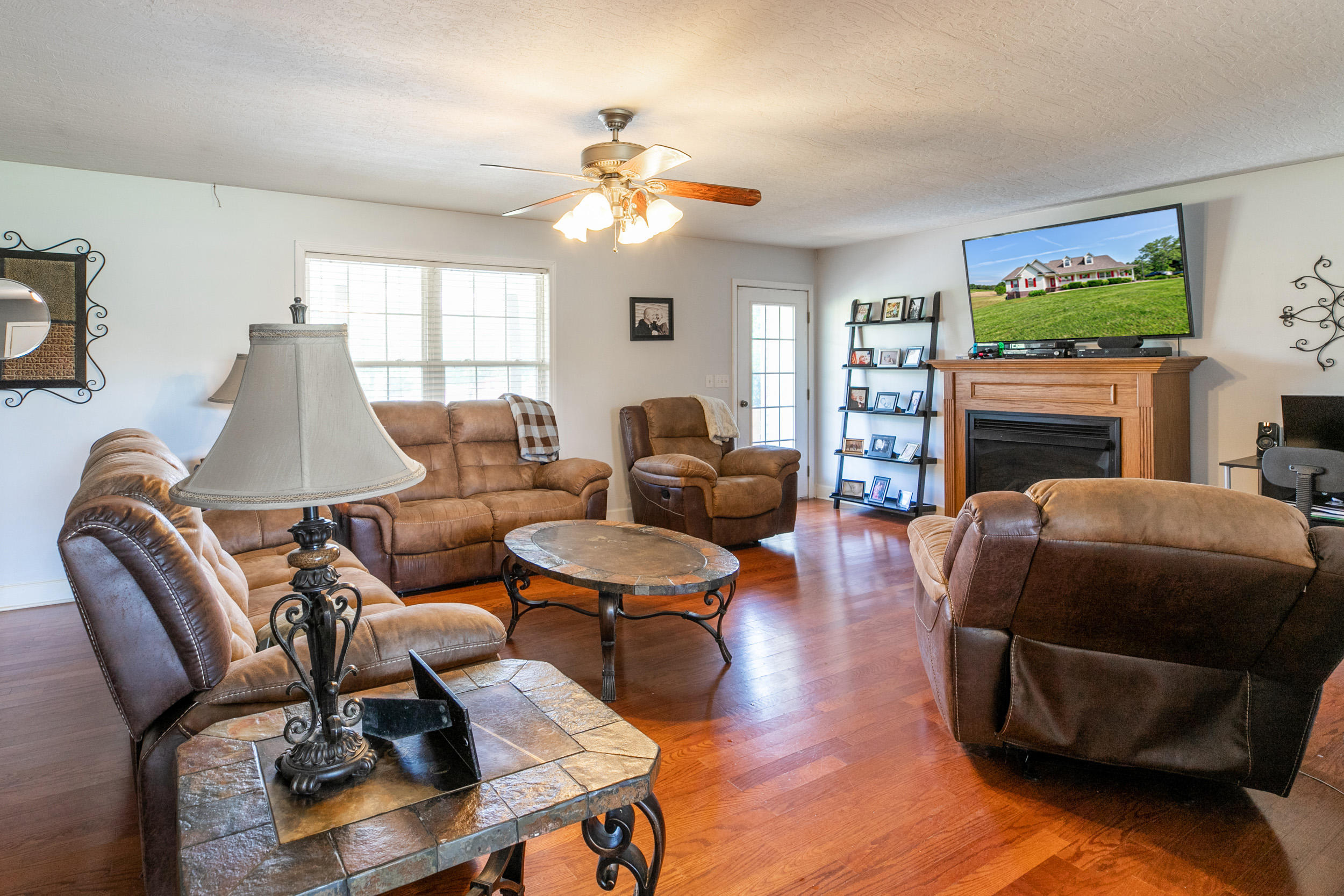 471 Camp Ridge Road La Follette, TN 37766 - Photo 8 of 40 471 Camp Ridge Rd-10