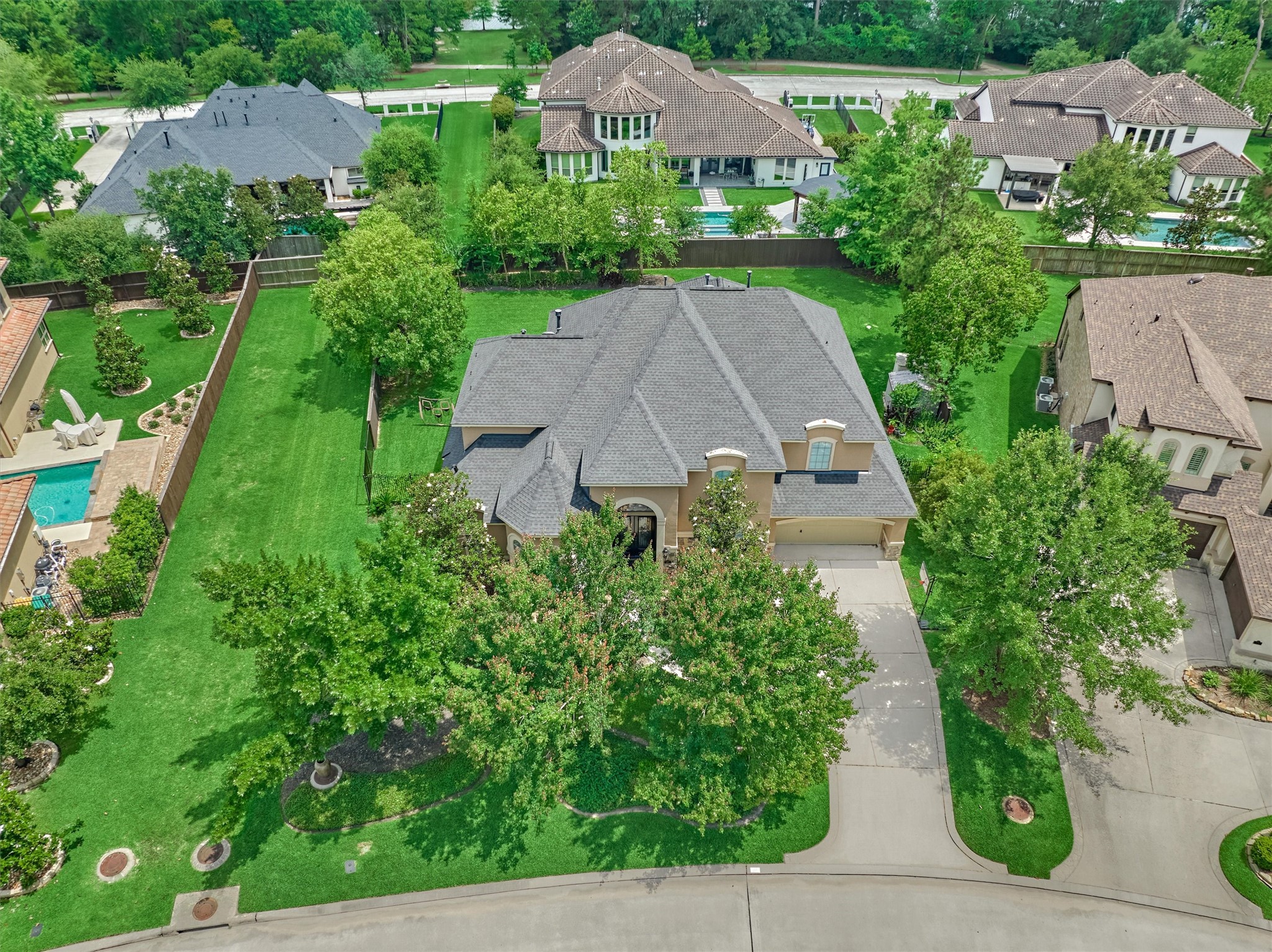 67 South Sage Sparrow Circle Spring, TX 77389 - Photo 6 of 49 an aerial view of a house with yard and green space