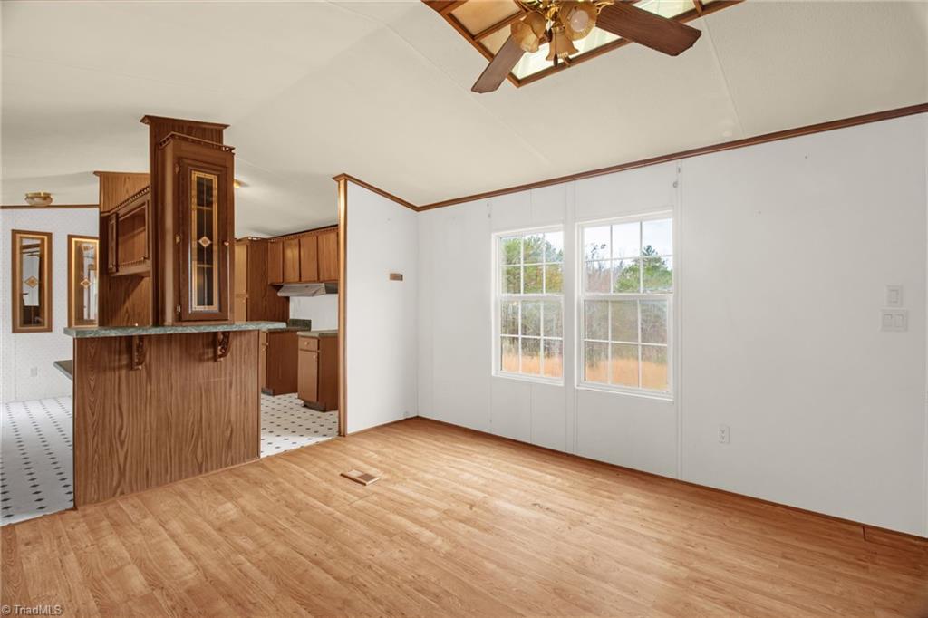 216 Star View Drive King, NC 27021 - Photo 12 of 38 Living Room