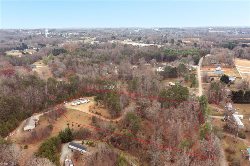 216 Star View Drive King, NC 27021 - Photo 34 of 38 216 Star View Dr, King, NC