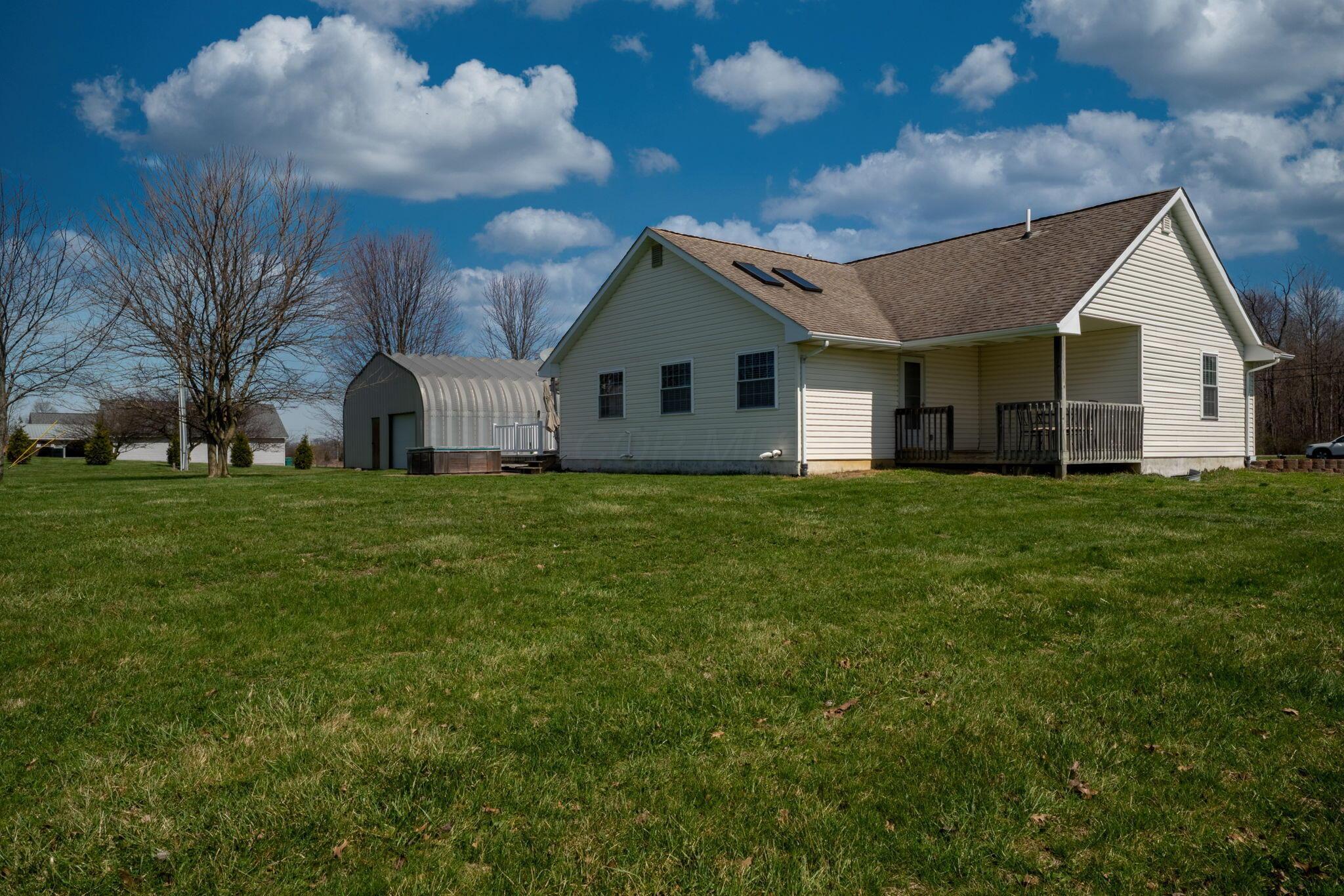 1687 Lake Drive Road Heath, OH 43056 - Photo 37 of 49 42-web-or-mls-DSC04731-HDR