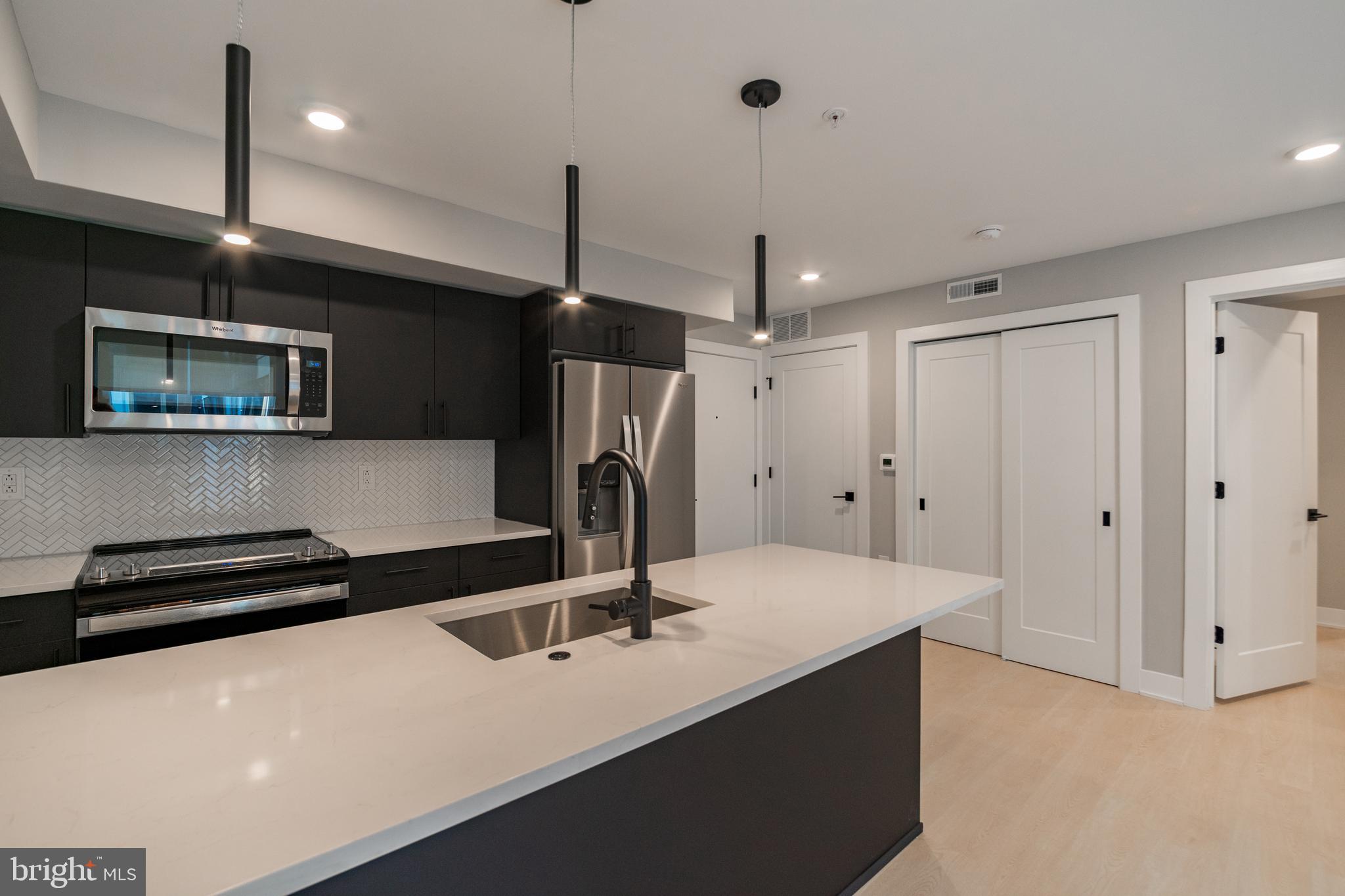 6604 Ridge Avenue, Unit 204 Philadelphia, PA 19128 - Photo 2 of 11