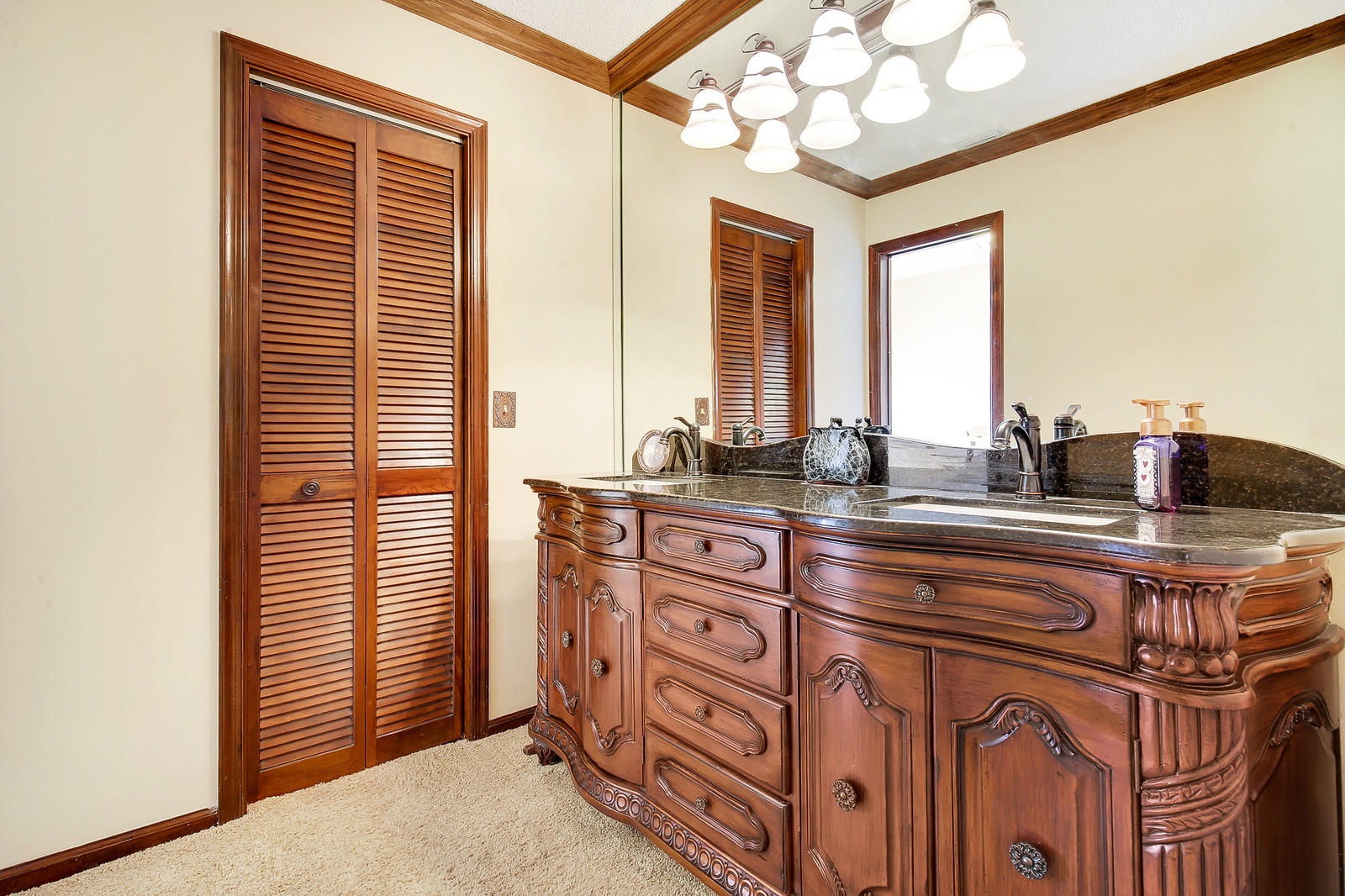 22648 Lemon Tree Lane Boca Raton, FL 33428 - Photo 19 of 34 Master Vanity "Hers"